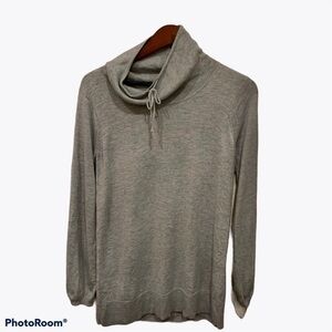 GapBody Cowl Neck Form Fitting Gray Sweater